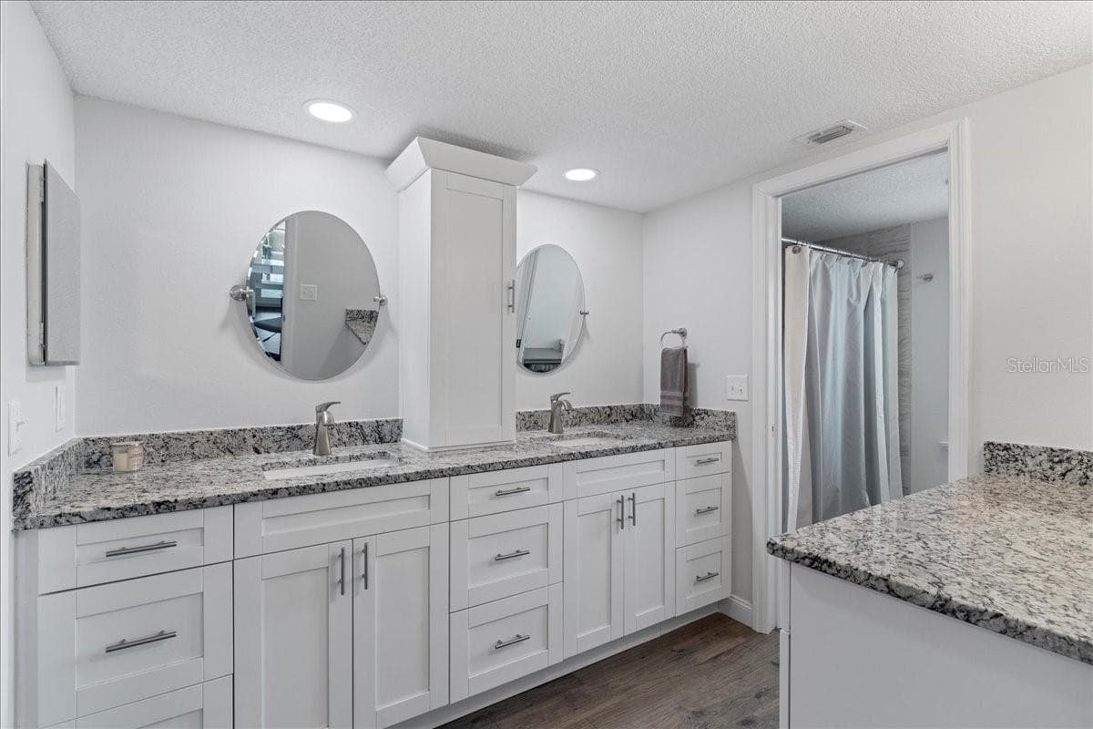 Condominium at 8251 BRENT ST #918, PORT RICHEY, photo 21 of 50