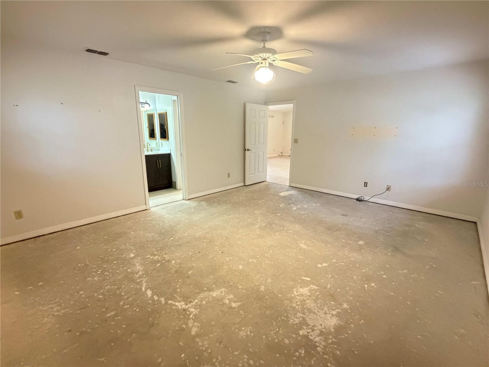 Single Family Residence at 9530 N AKOLA WAY, CITRUS SPRINGS, photo 16 of 43