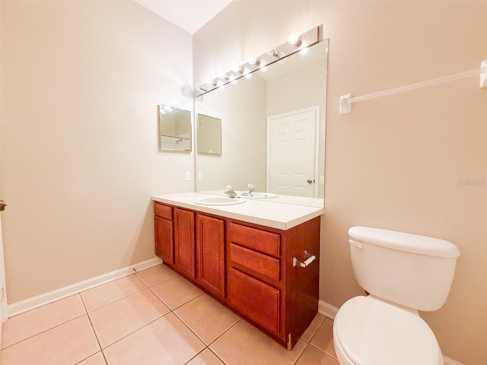 Condominium at 3224 DANTE DR #102, ORLANDO, photo 23 of 32
