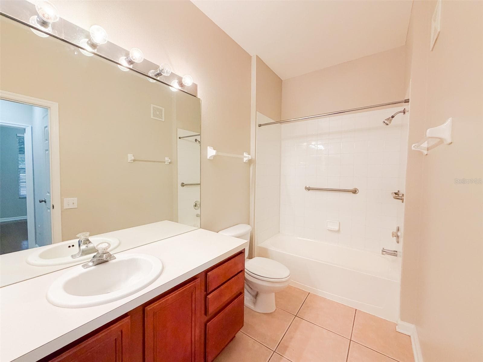 Condominium at 3224 DANTE DR #102, ORLANDO, photo 24 of 32