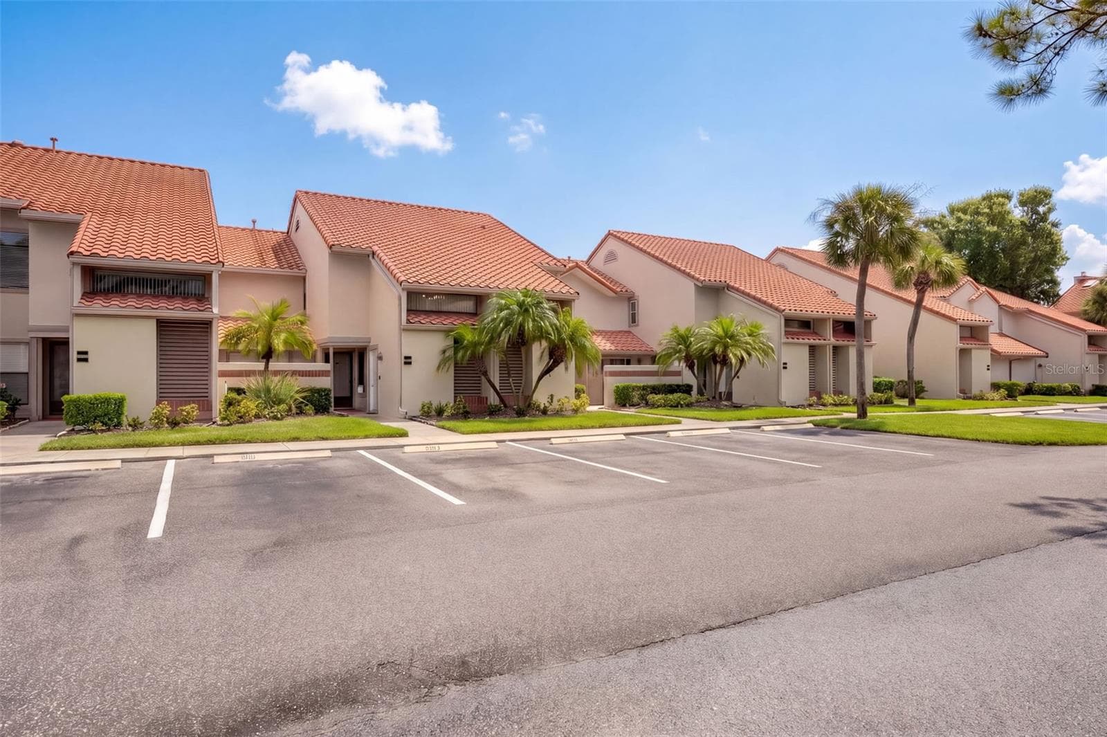 Condominium at 1711 GARDEN LAKE DR #1711, WINTER HAVEN, photo 7 of 44