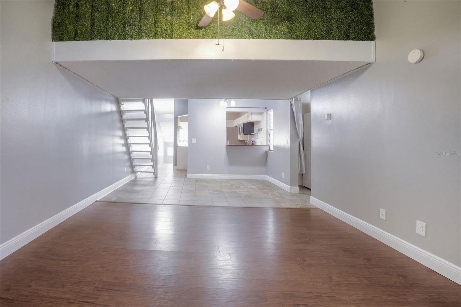 Condominium at 1711 GARDEN LAKE DR #1711, WINTER HAVEN, photo 11 of 44