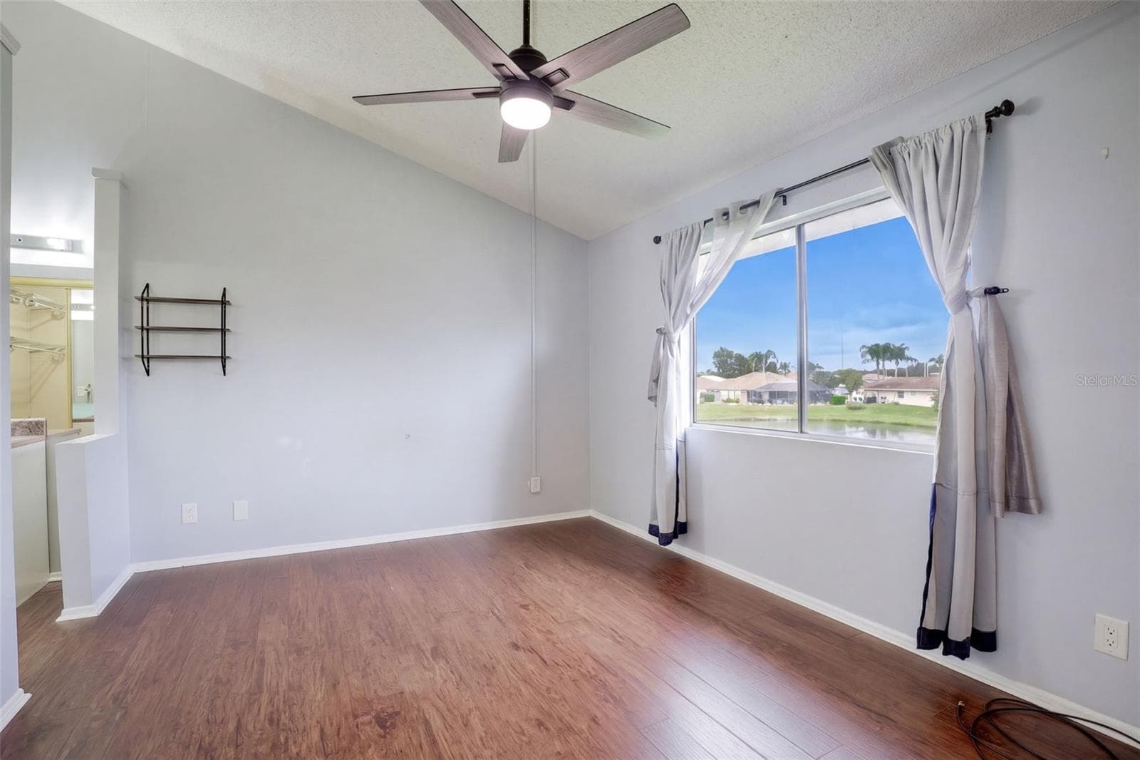 Condominium at 1711 GARDEN LAKE DR #1711, WINTER HAVEN, photo 22 of 44