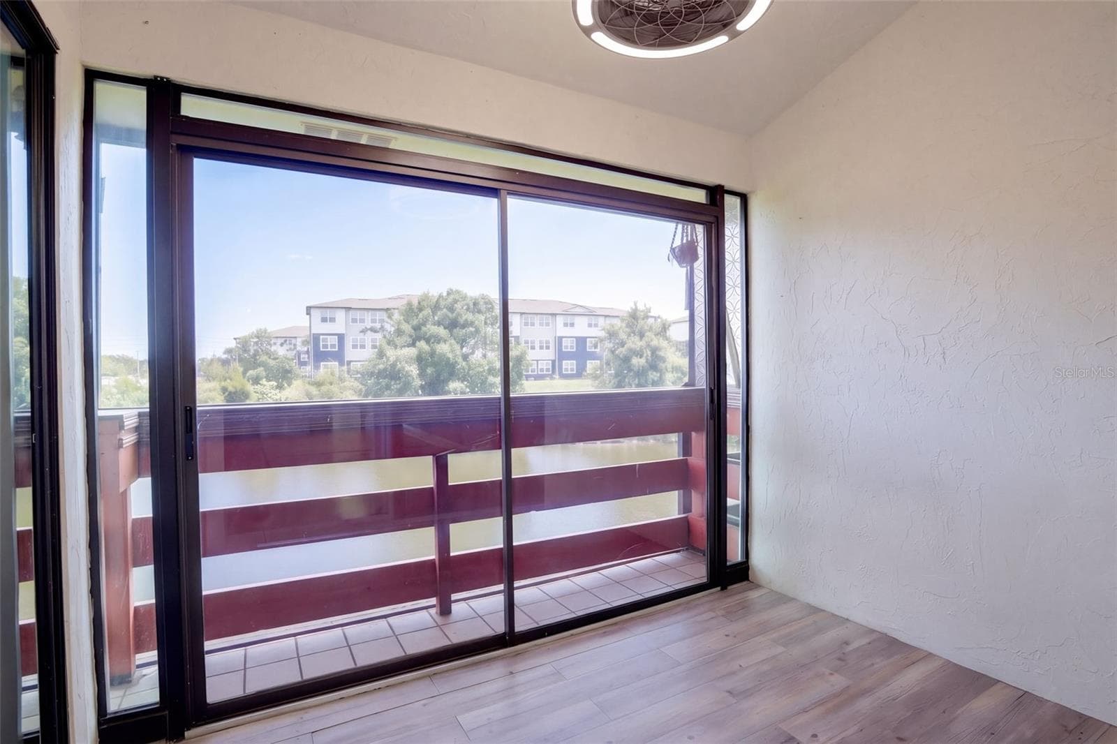 Condominium at 1711 GARDEN LAKE DR #1711, WINTER HAVEN, photo 33 of 44