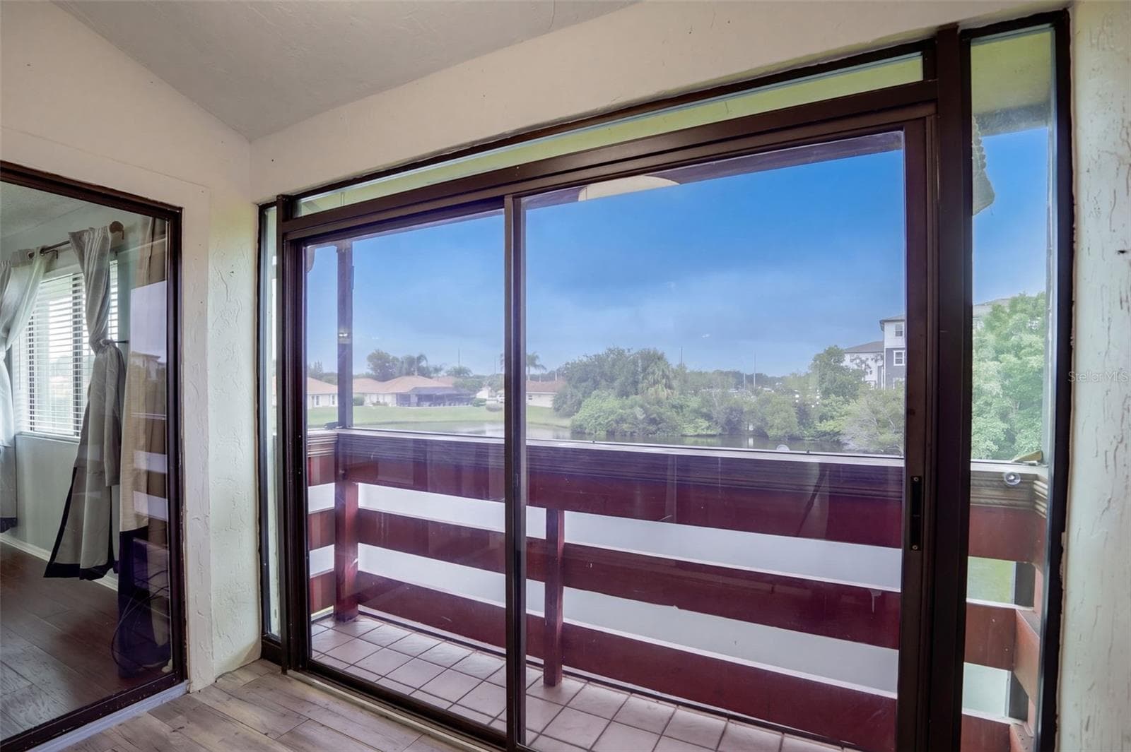 Condominium at 1711 GARDEN LAKE DR #1711, WINTER HAVEN, photo 34 of 44