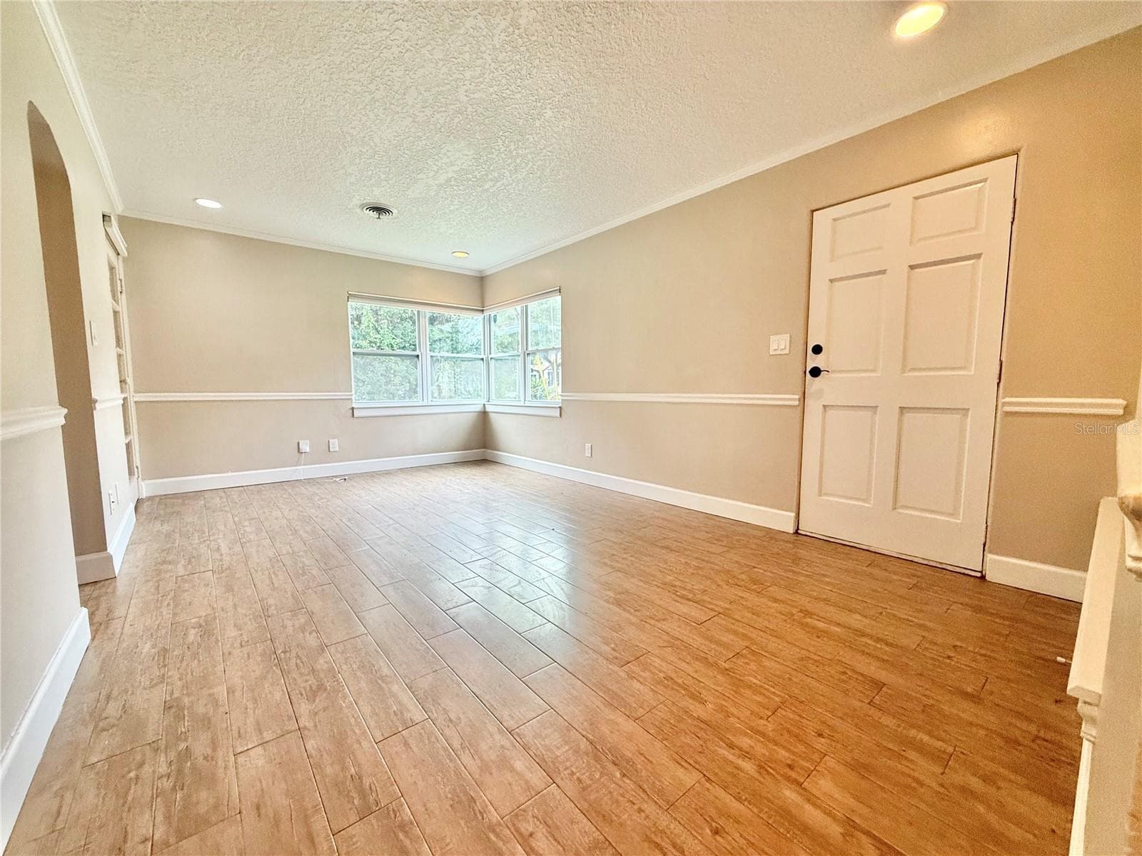 Duplex at 932 W PRINCETON ST, ORLANDO, photo 9 of 25