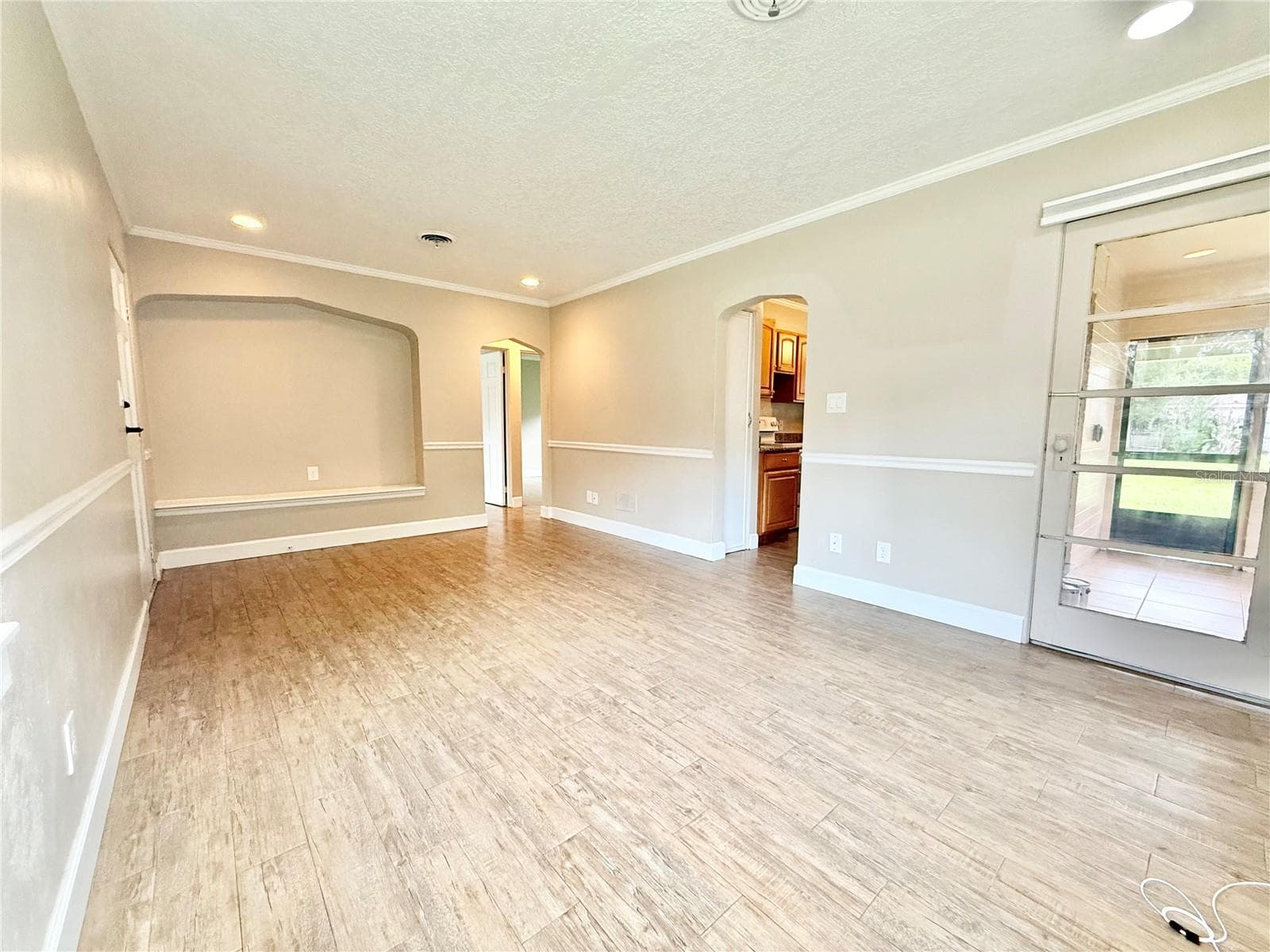 Duplex at 932 W PRINCETON ST, ORLANDO, photo 10 of 25