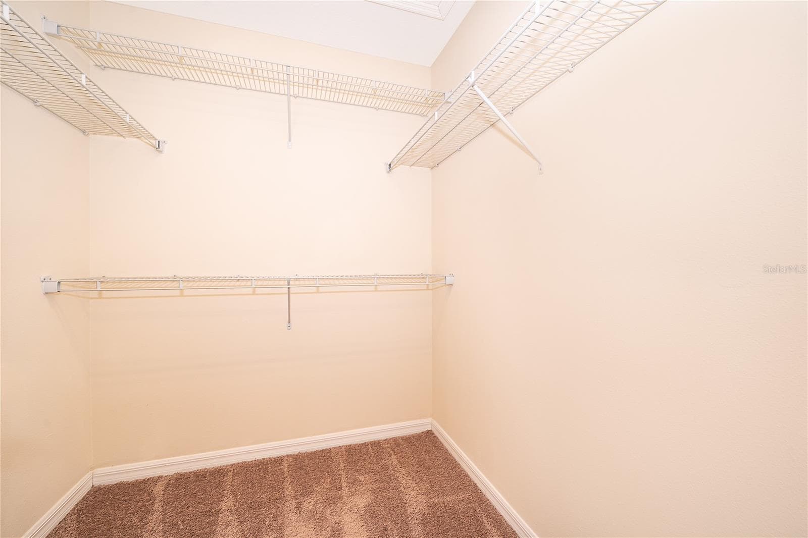 Townhouse at 11963 VERMILLION AVE, WINDERMERE, photo 8 of 35