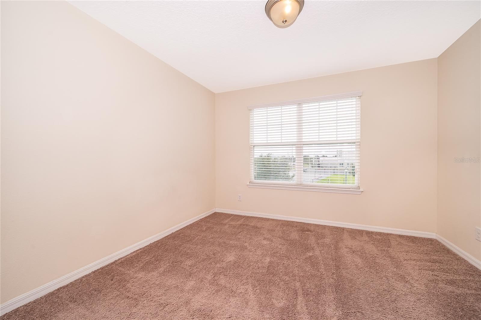 Townhouse at 11963 VERMILLION AVE, WINDERMERE, photo 11 of 35