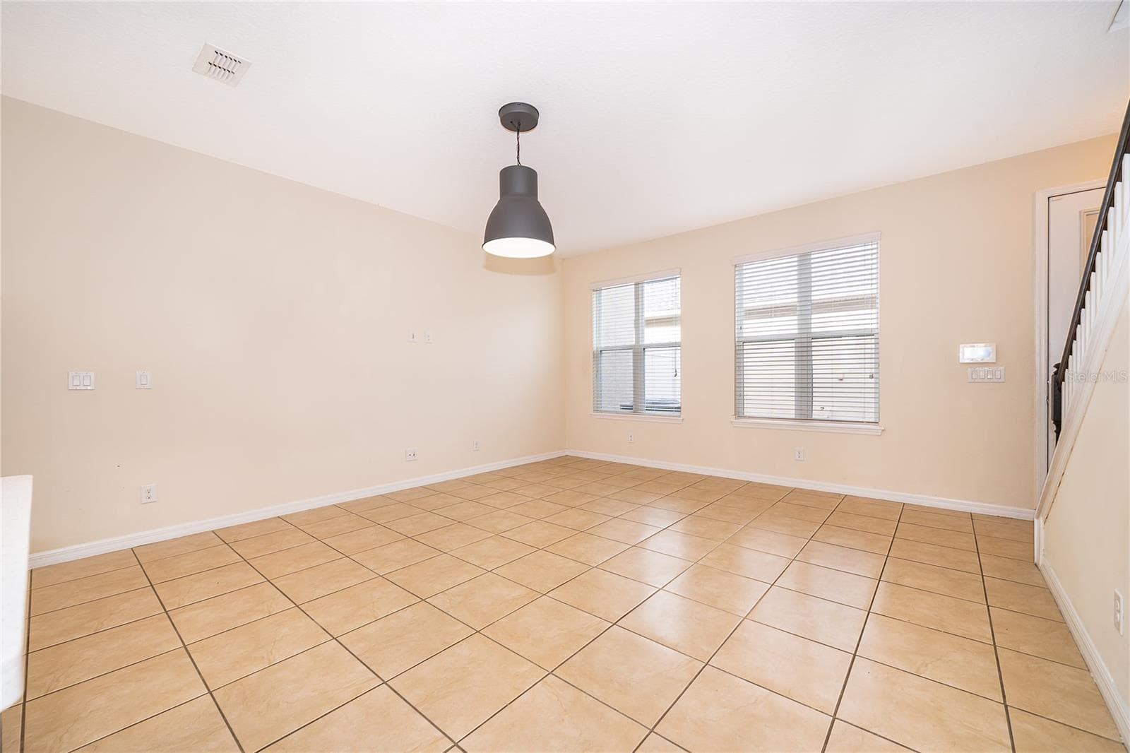 Townhouse at 11963 VERMILLION AVE, WINDERMERE, photo 14 of 35