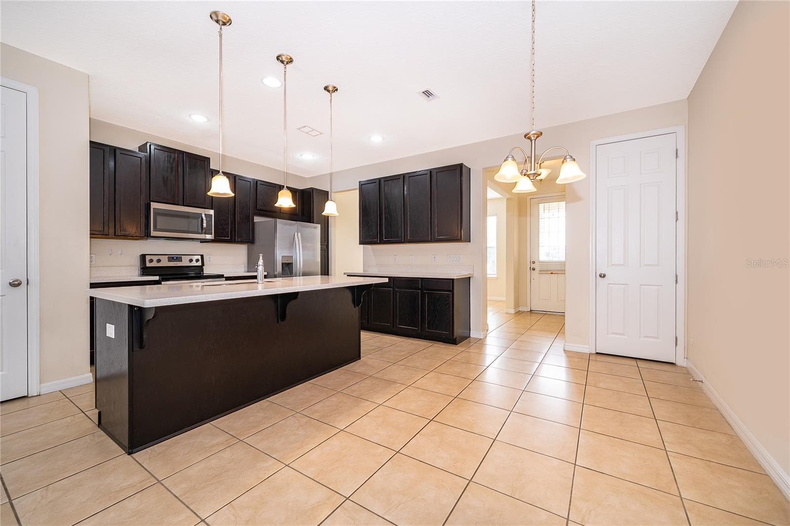 Townhouse at 11963 VERMILLION AVE, WINDERMERE, photo 22 of 35