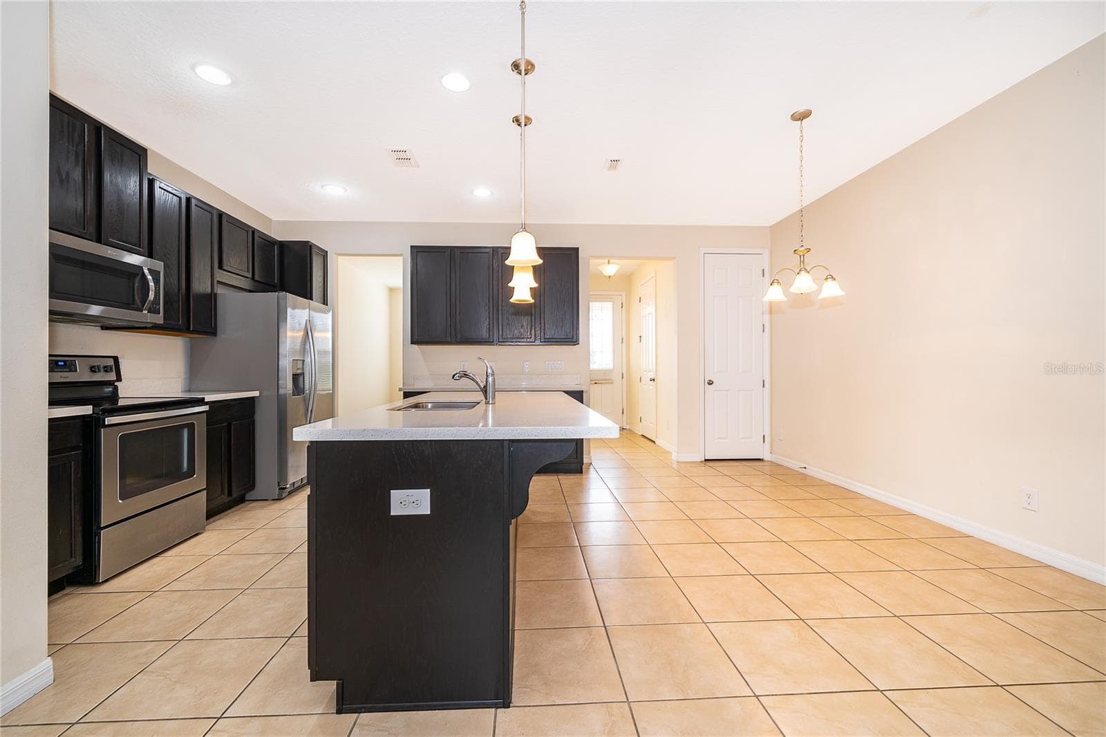 Townhouse at 11963 VERMILLION AVE, WINDERMERE, photo 23 of 35