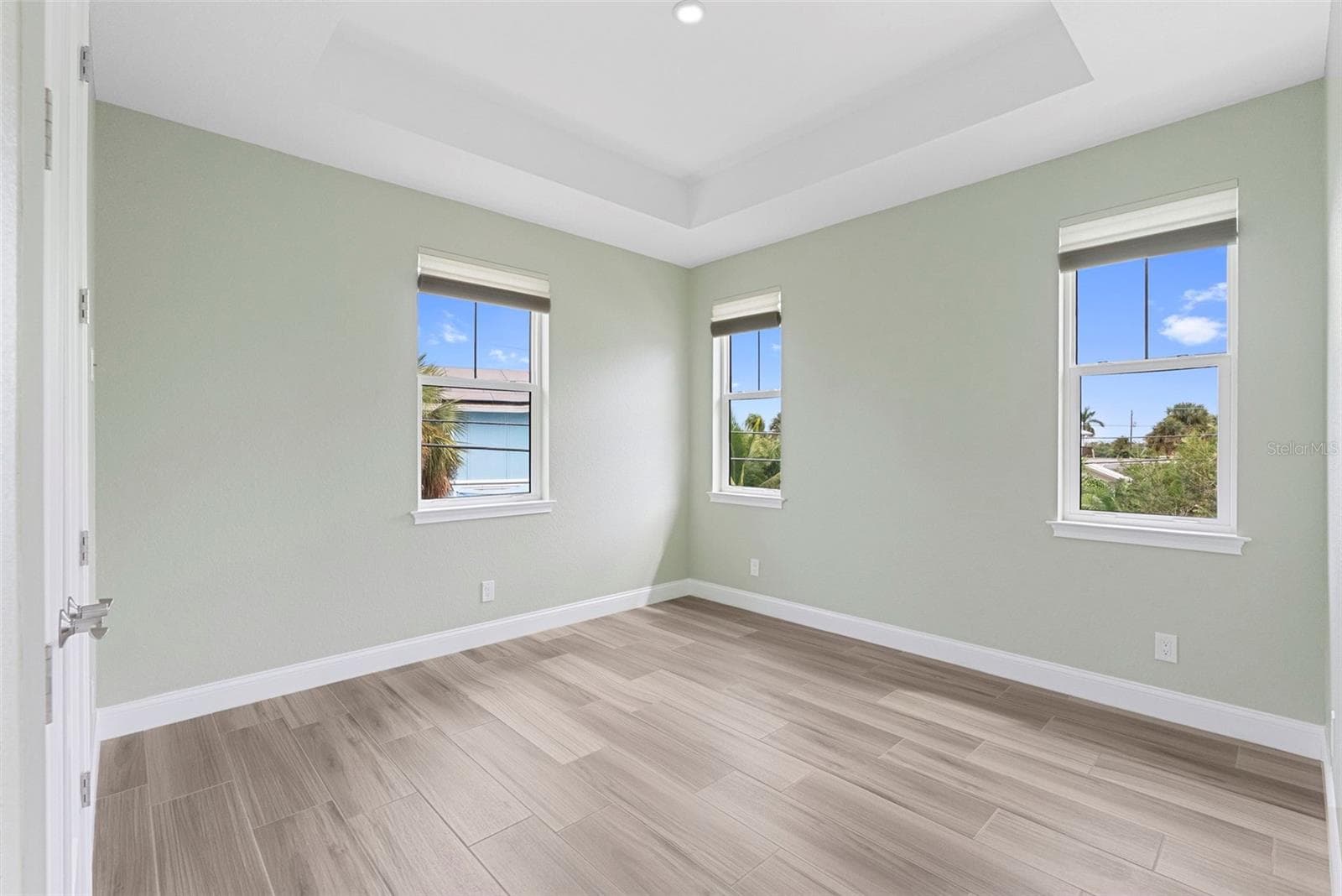 Single Family Residence at 1185 LITTLE CT, ENGLEWOOD, photo 27 of 74