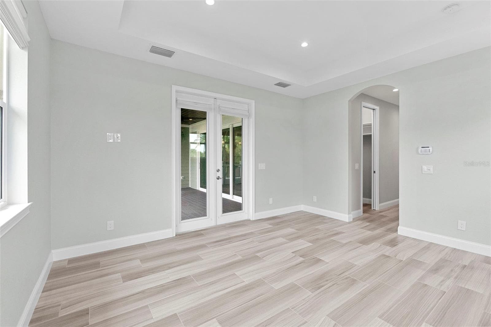 Single Family Residence at 1185 LITTLE CT, ENGLEWOOD, photo 39 of 74