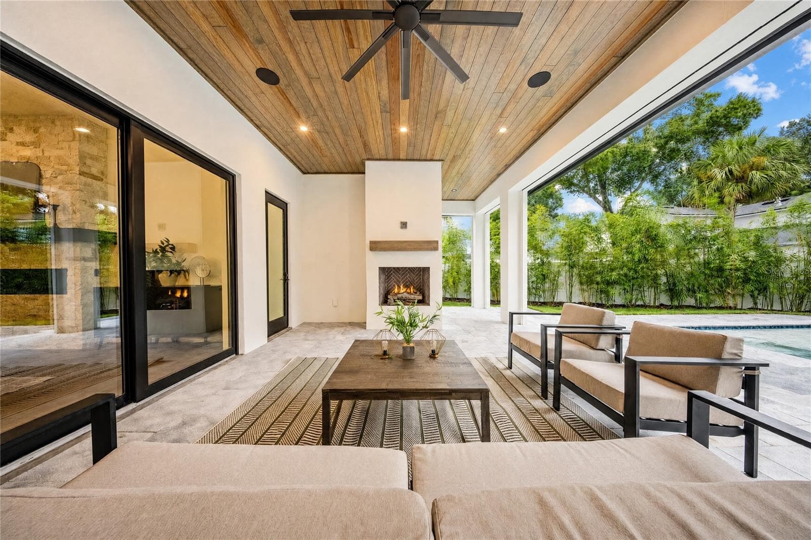 Single Family Residence at 2823 PARKLAND CIRCLE, WINTER PARK, photo 17 of 47