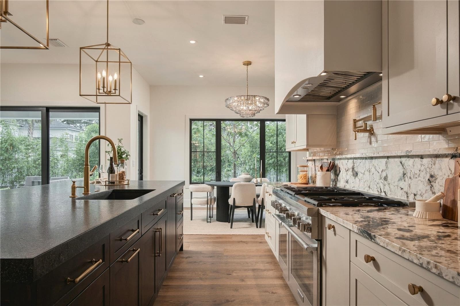 Single Family Residence at 2823 PARKLAND CIRCLE, WINTER PARK, photo 10 of 47