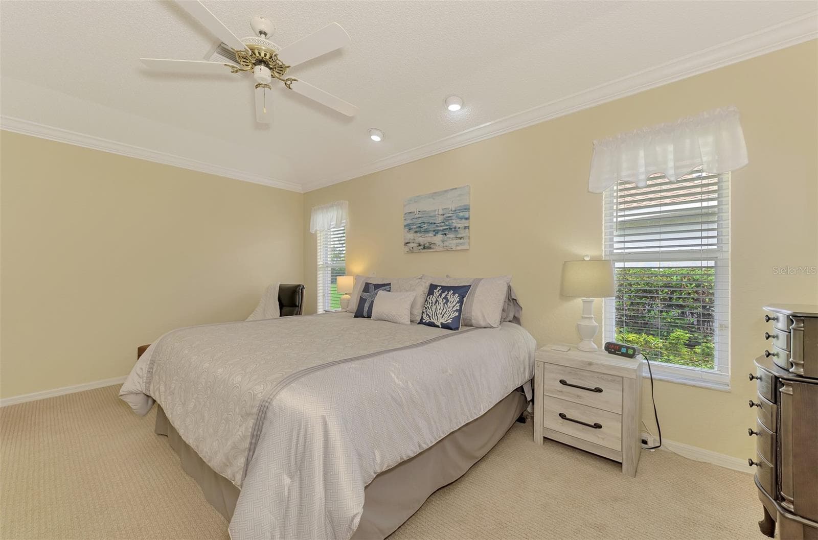 Single Family Residence at 426 BERMUDA ISLES CIR, VENICE, photo 31 of 97