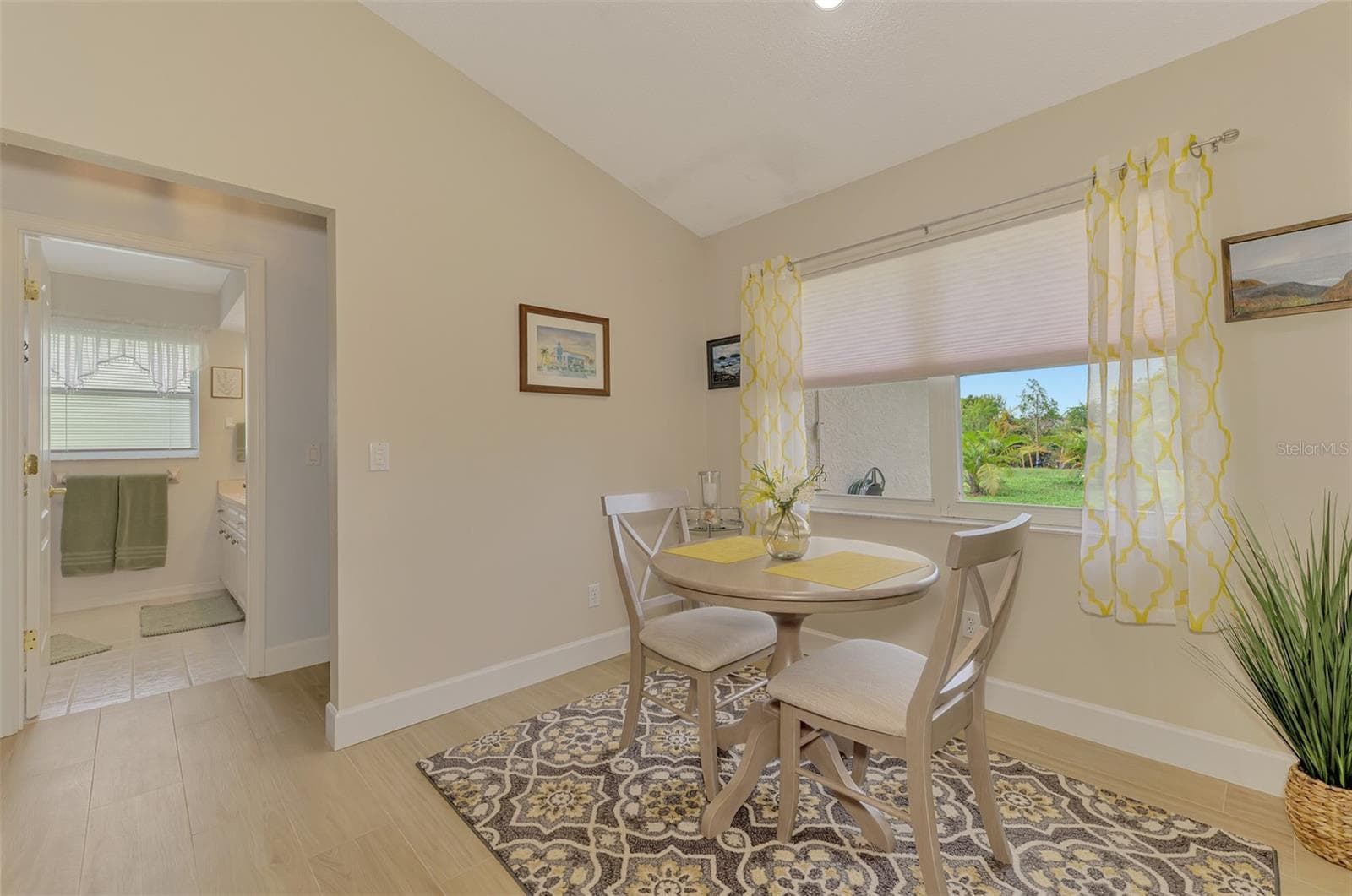 Single Family Residence at 426 BERMUDA ISLES CIR, VENICE, photo 34 of 97