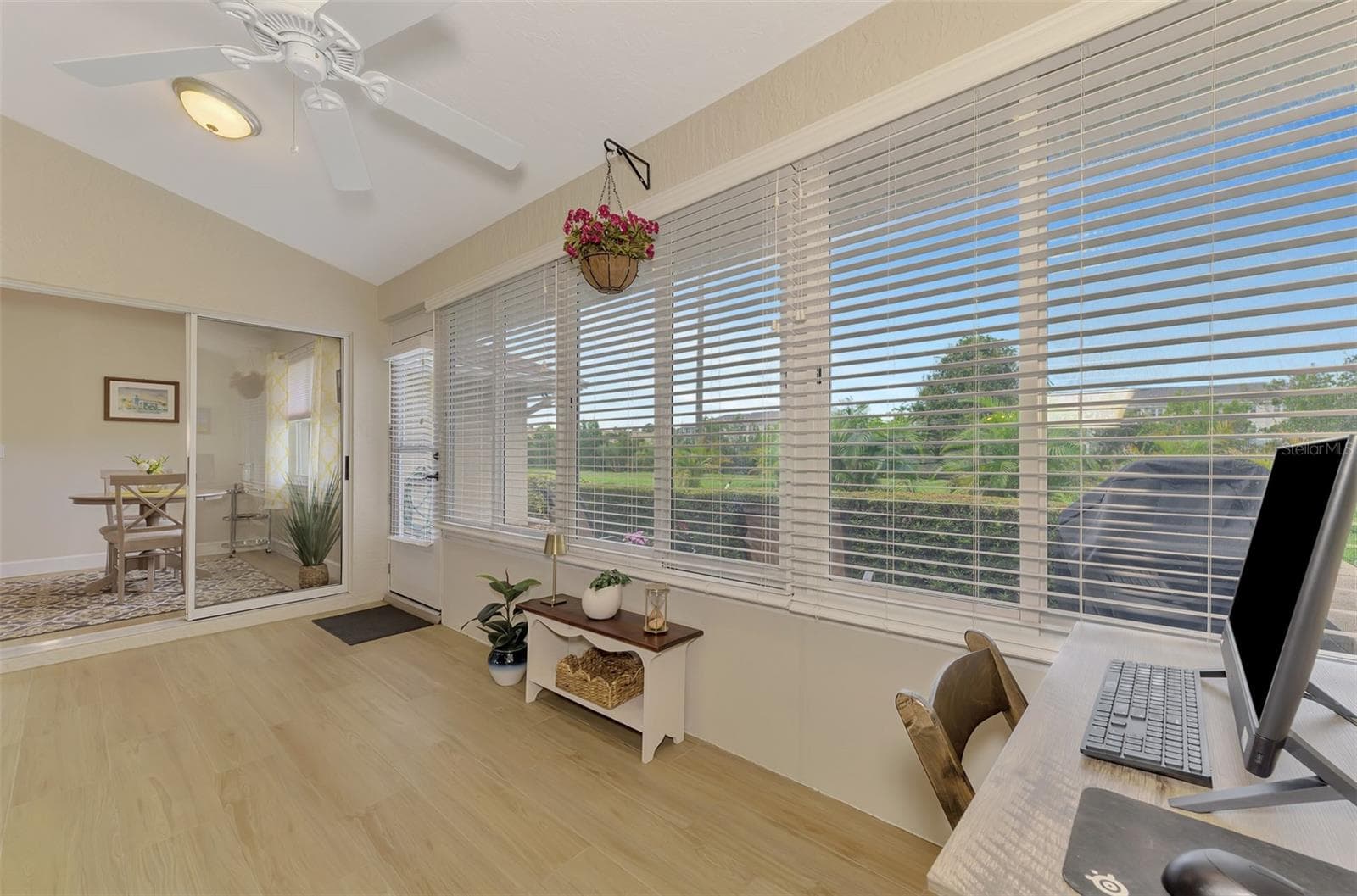 Single Family Residence at 426 BERMUDA ISLES CIR, VENICE, photo 56 of 97