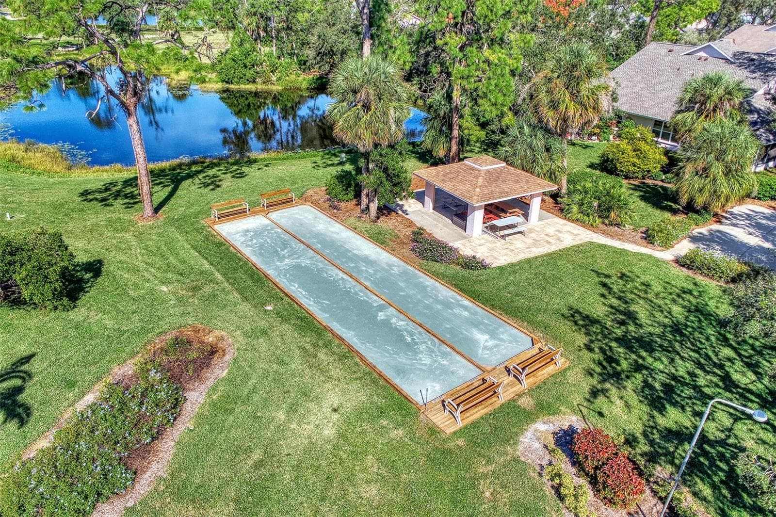 Single Family Residence at 426 BERMUDA ISLES CIR, VENICE, photo 89 of 97