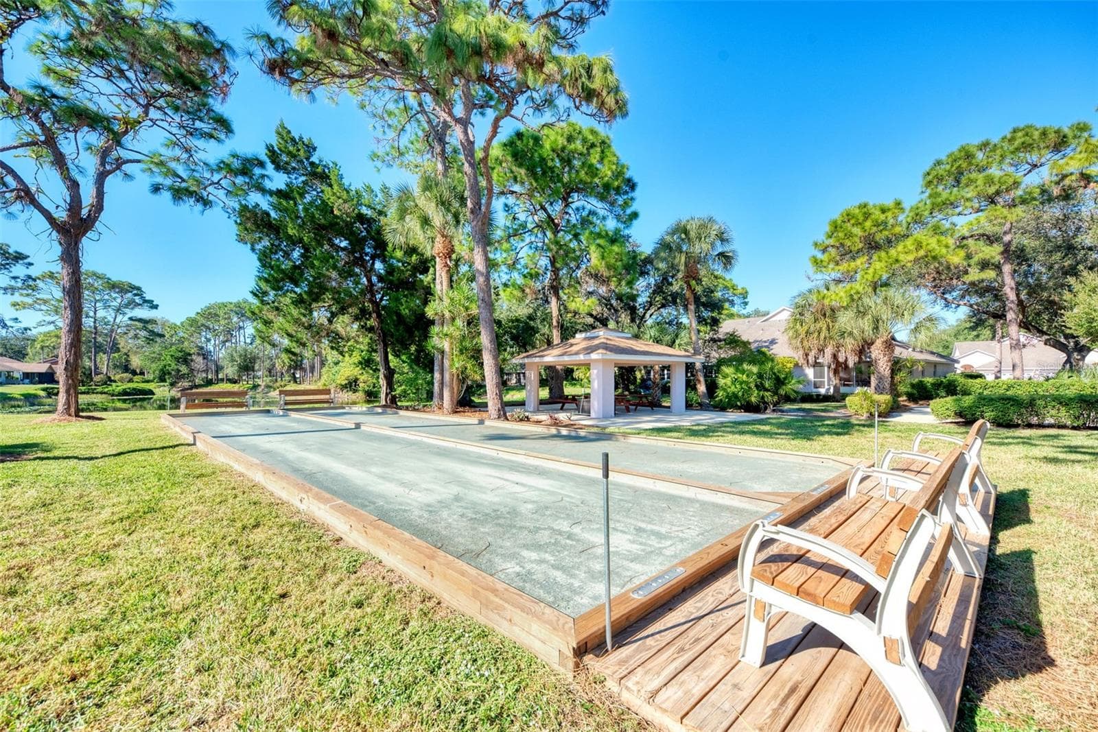 Single Family Residence at 426 BERMUDA ISLES CIR, VENICE, photo 94 of 97
