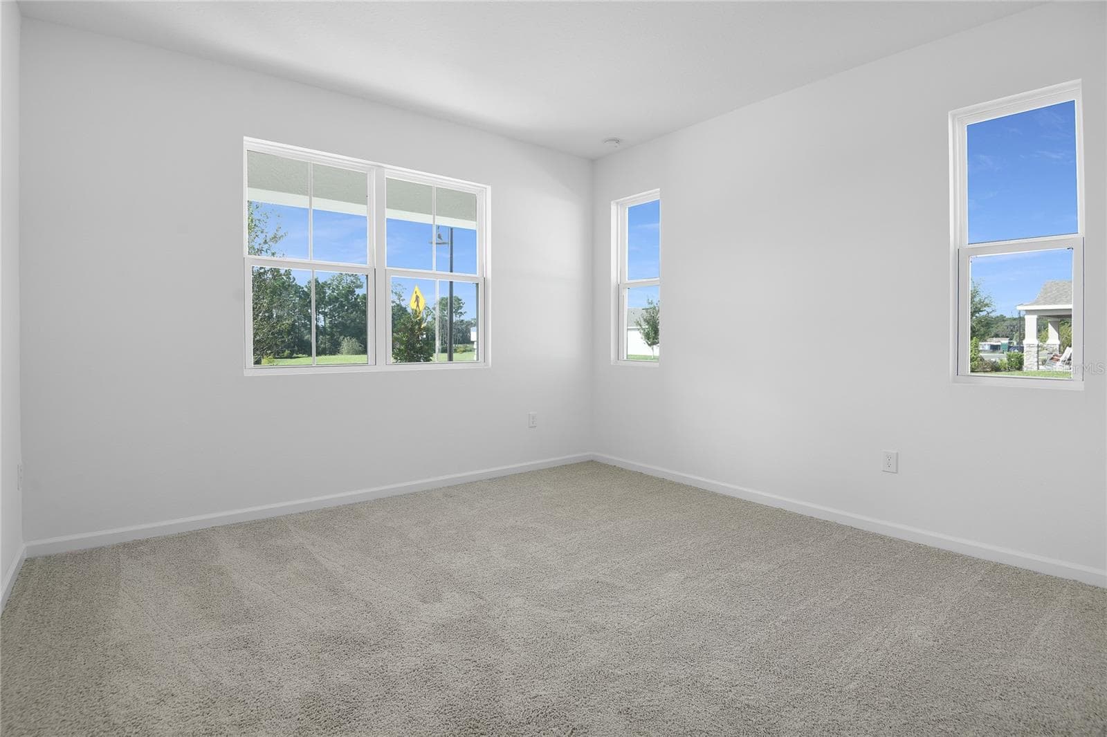 Single Family Residence at 172 FLAG LILLY LN, UMATILLA, photo 13 of 24
