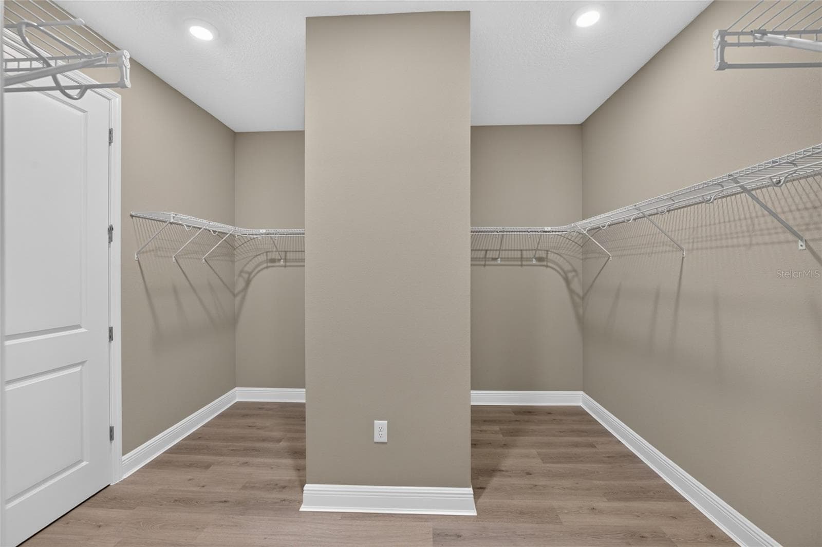 Single Family Residence at 10440 SW 106TH CT, OCALA, photo 38 of 59