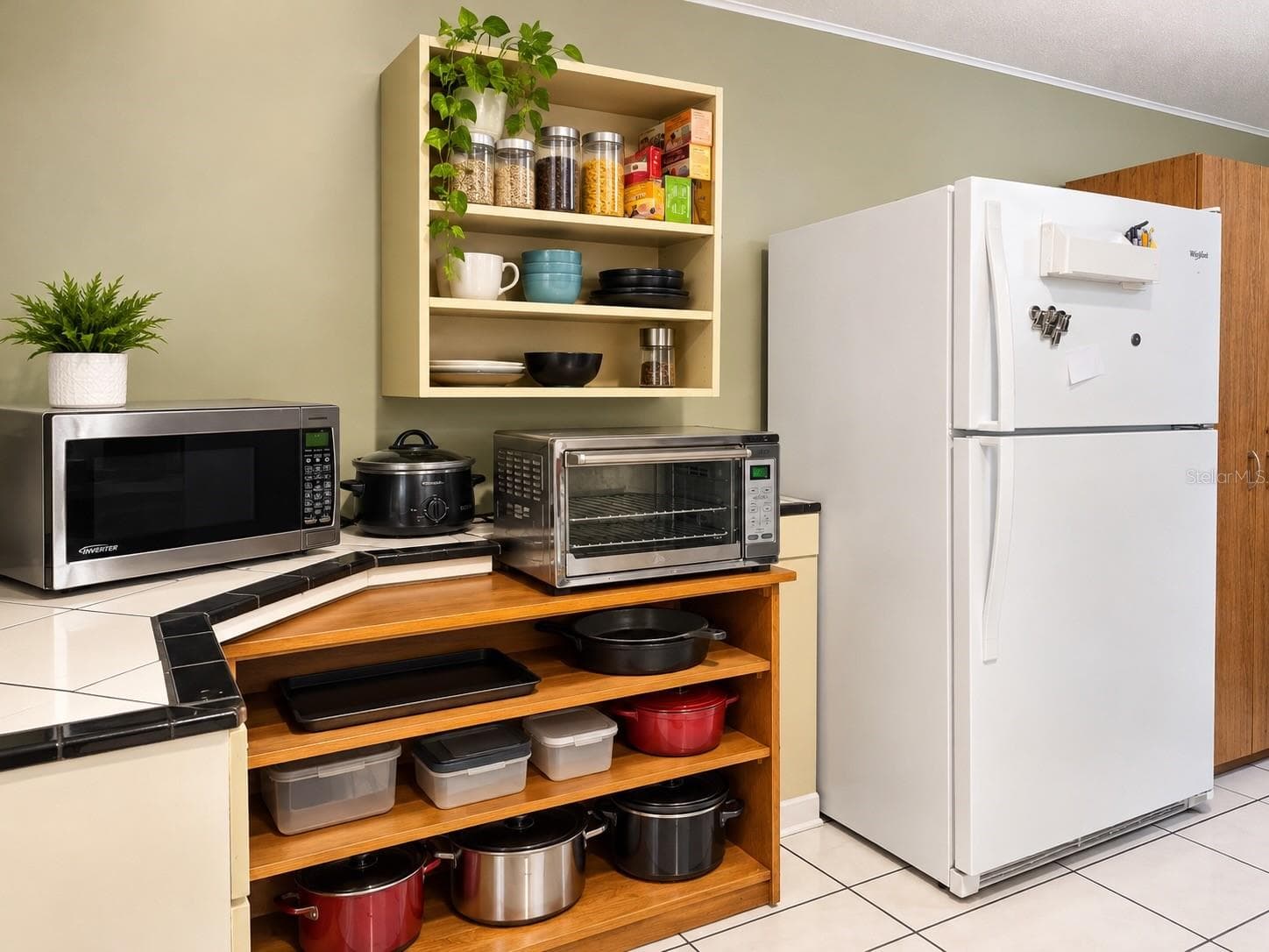 Guest house kitchenette - 5342 W ROMEO LN, DUNNELLON