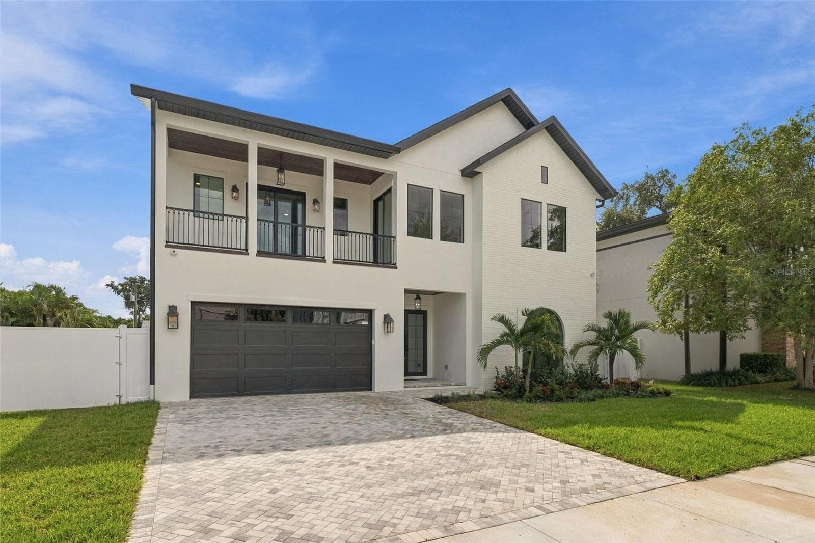 Single Family Residence at 3604 W LEONA ST, TAMPA, photo 2 of 50