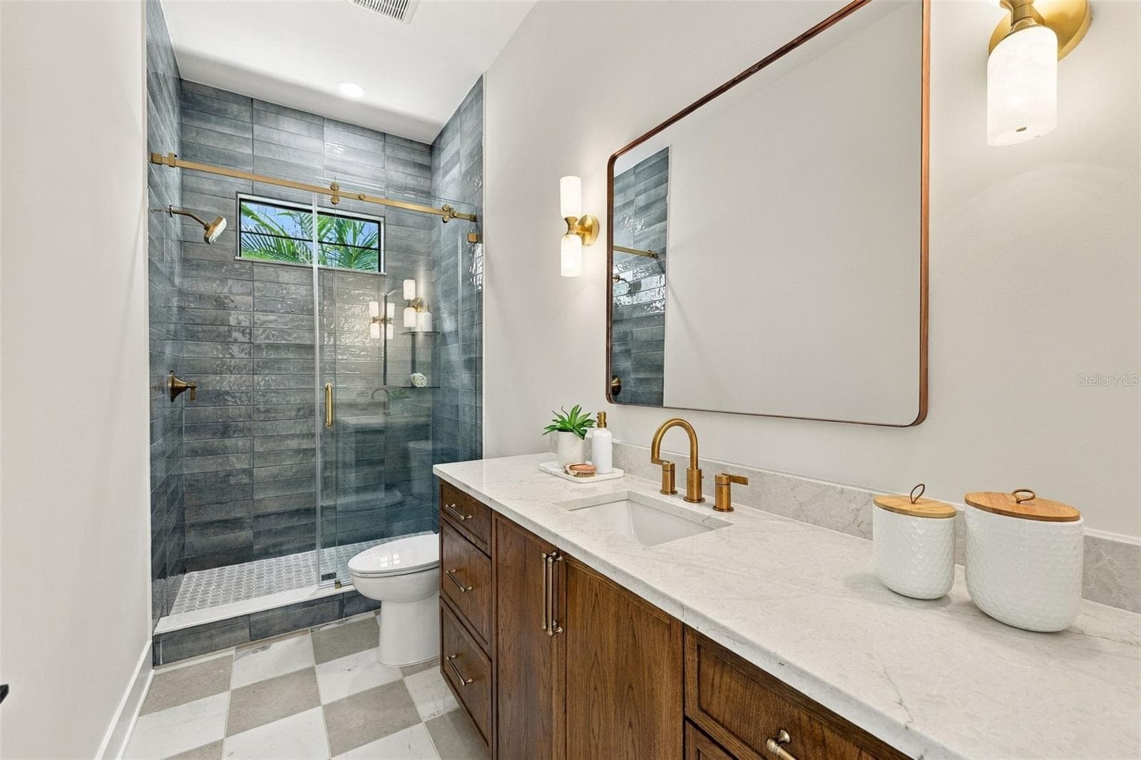 Single Family Residence at 3604 W LEONA ST, TAMPA, photo 5 of 50