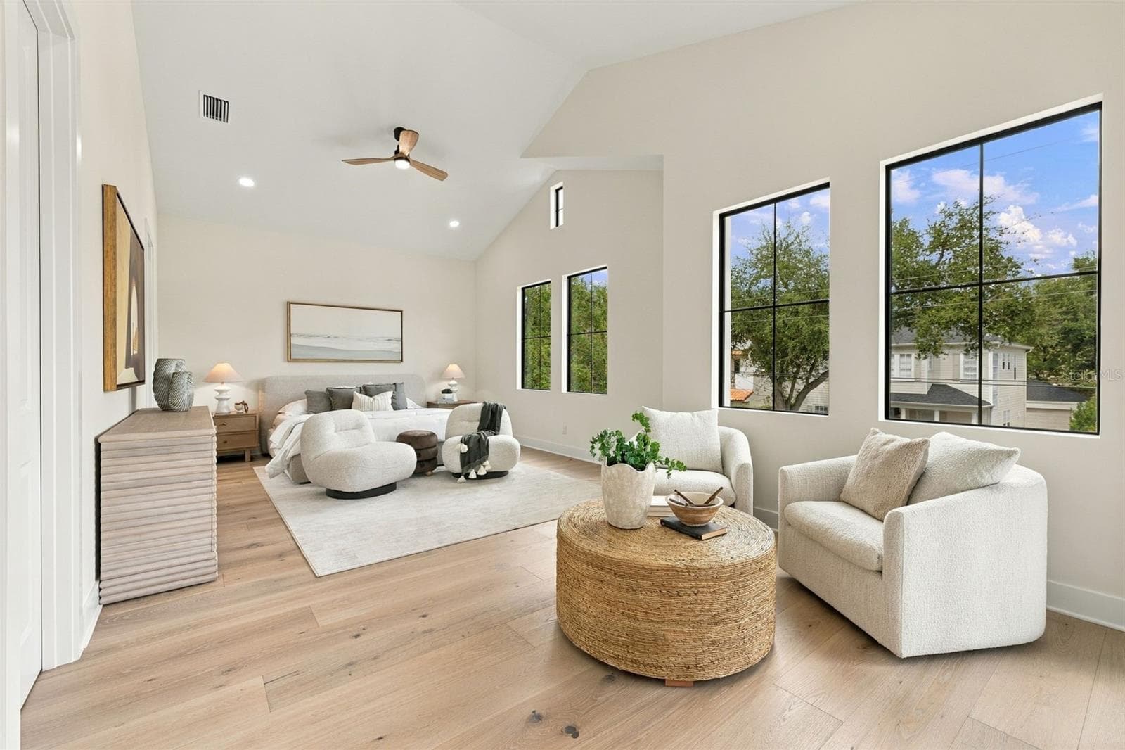 Single Family Residence at 3604 W LEONA ST, TAMPA, photo 25 of 50