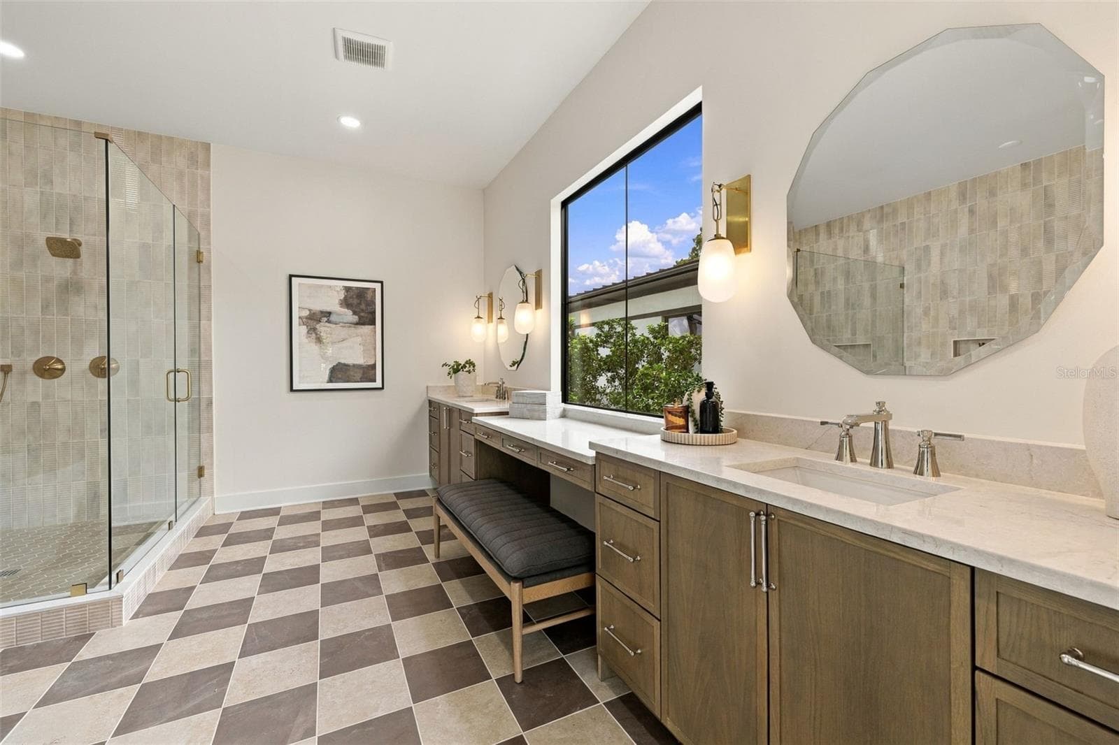 Single Family Residence at 3604 W LEONA ST, TAMPA, photo 27 of 50