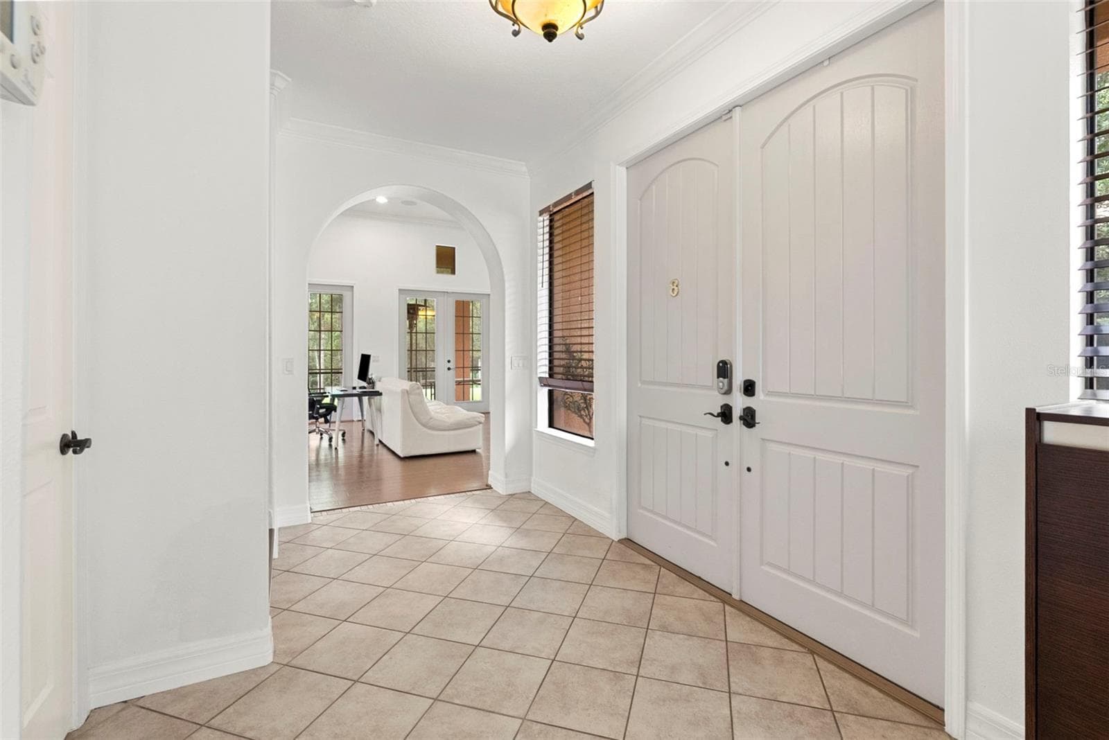 Interior Entryway - 8264 DUNHAM STATION DR, TAMPA