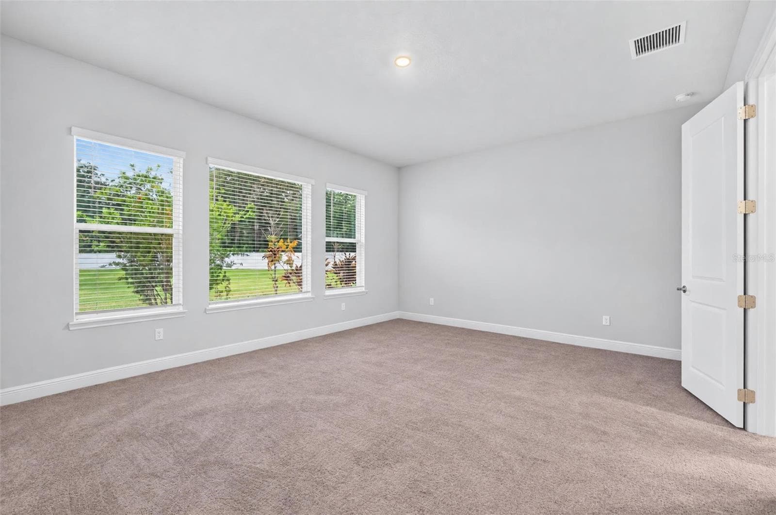 Single Family Residence at 6035 NIKKI LN, ODESSA, photo 12 of 33