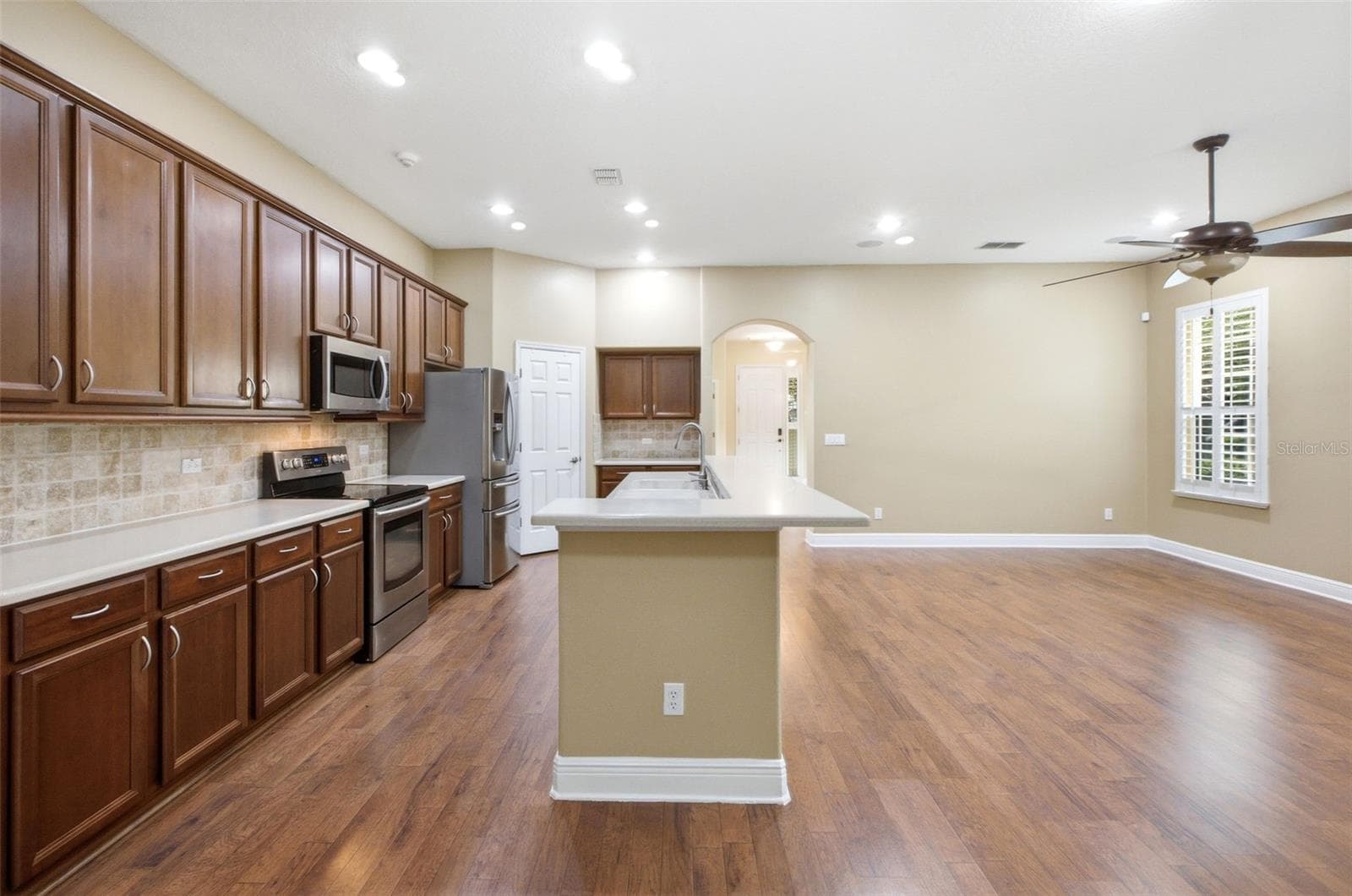 Townhouse at 1538 TALLY CIR, OVIEDO, photo 7 of 41