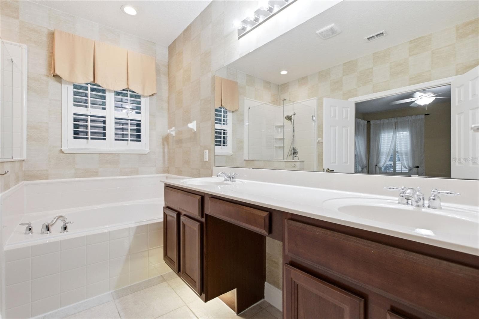 Townhouse at 1538 TALLY CIR, OVIEDO, photo 30 of 41