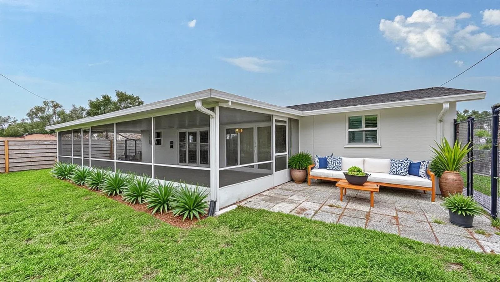 Staged Outdoor Patio - 2610 REGATTA DR, SARASOTA