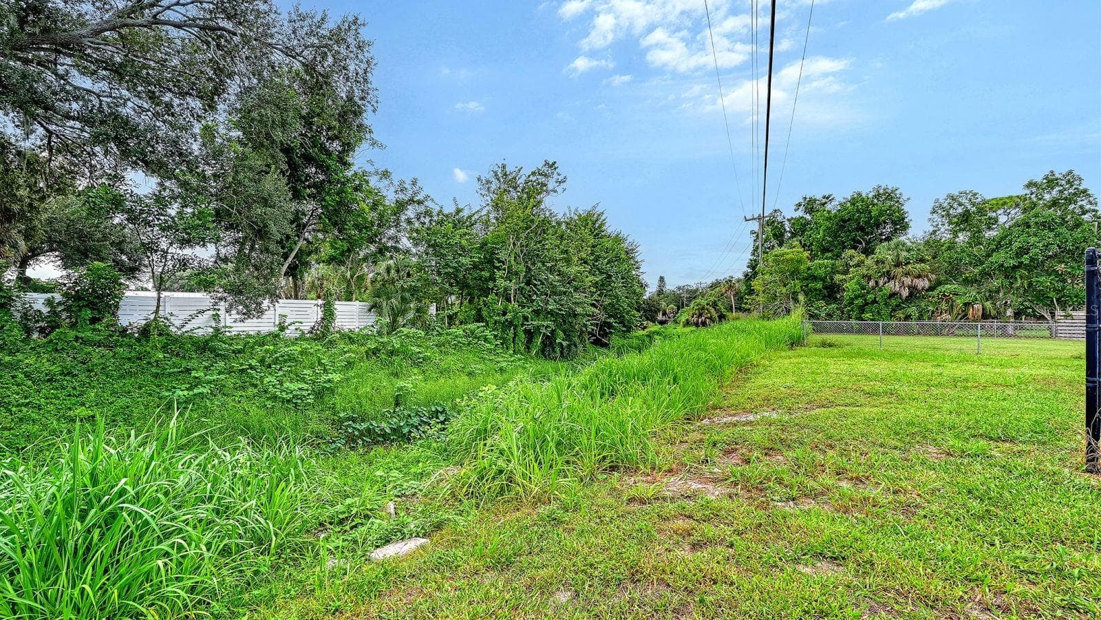 Creek in Back of the Home - 2610 REGATTA DR, SARASOTA