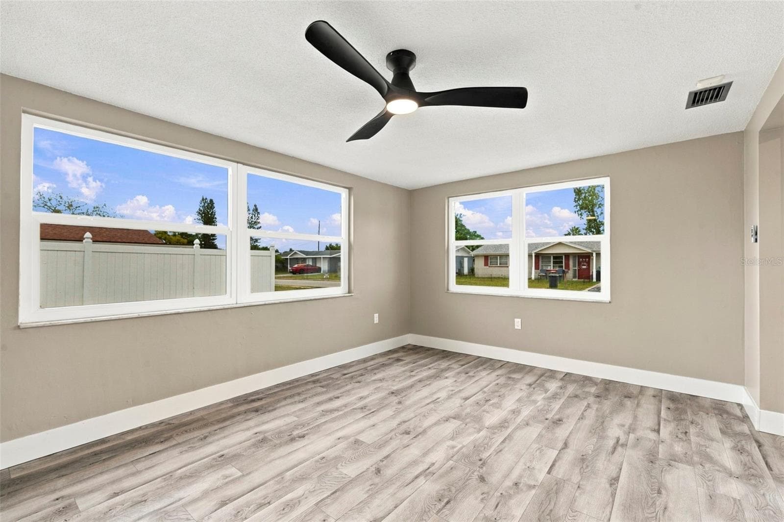 Single Family Residence at 10734 LEEDS RD, PORT RICHEY, photo 26 of 38
