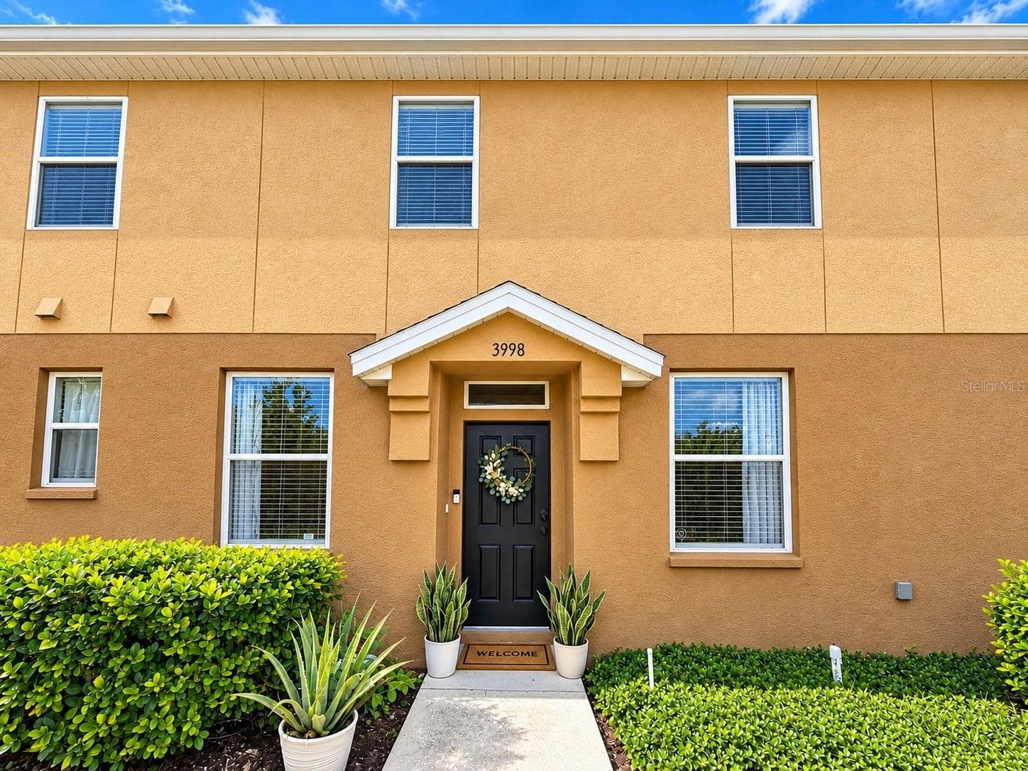 Private front entrance - 3998 PEMBERLY PINES CIR, ST CLOUD