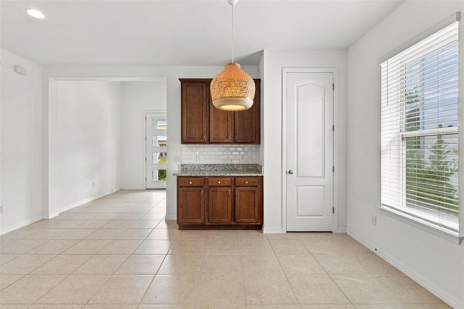 Single Family Residence at 8518 NEMOURS PKWY, ORLANDO, photo 7 of 30