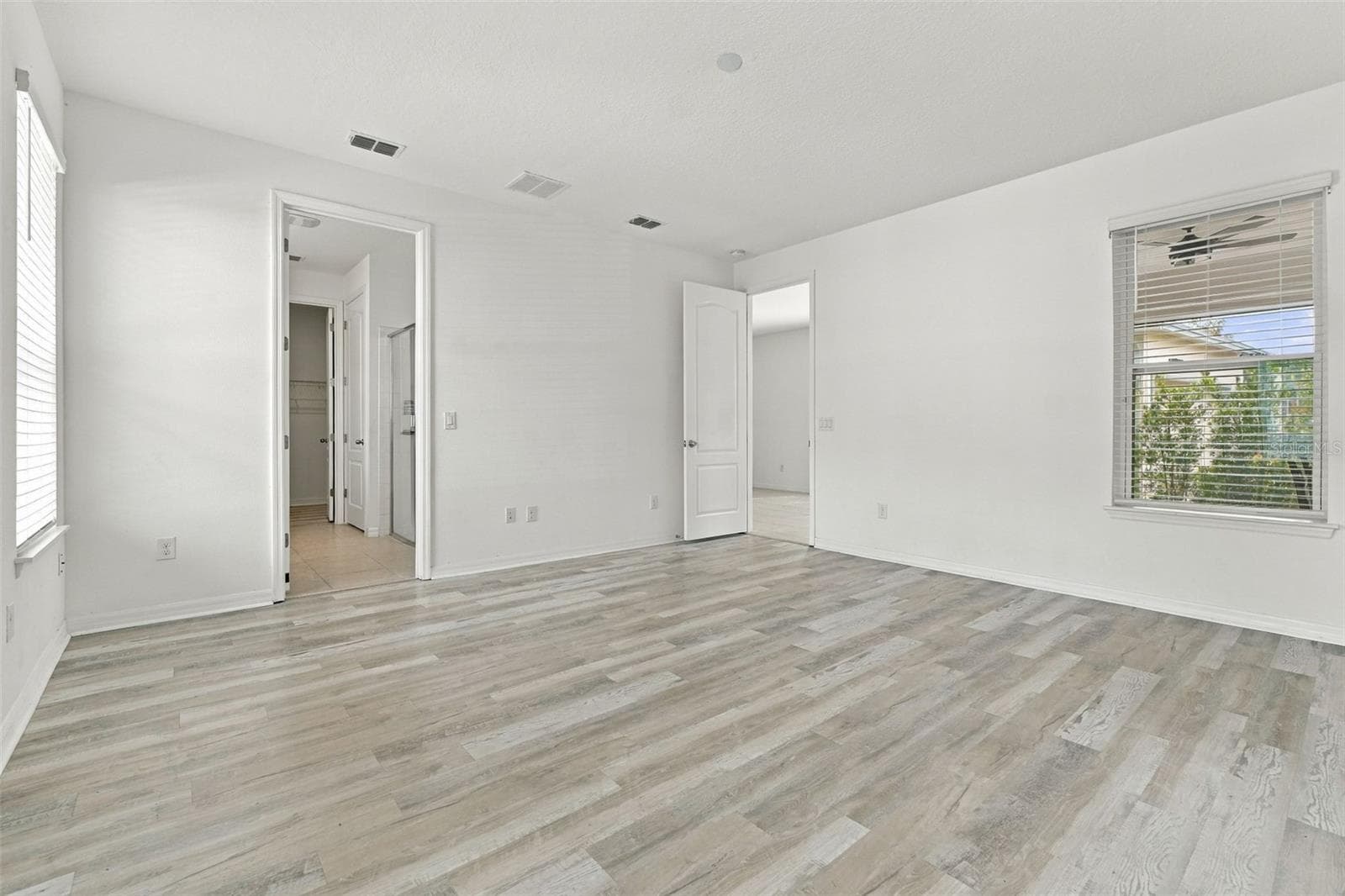 Single Family Residence at 8518 NEMOURS PKWY, ORLANDO, photo 16 of 30