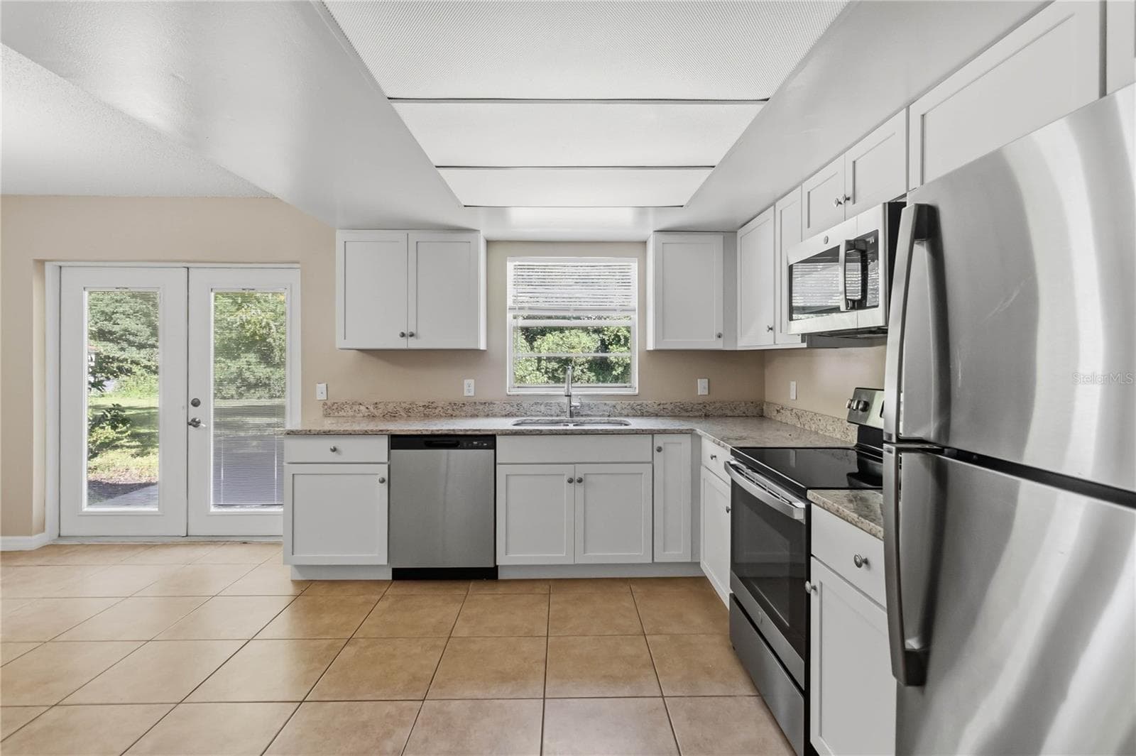 Single Family Residence at 113 LIDO RD, WINTER SPRINGS, photo 11 of 25