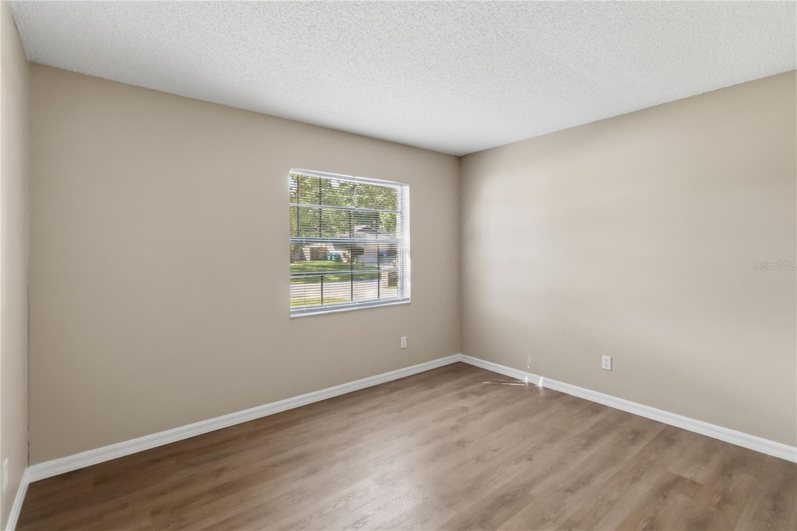 Single Family Residence at 113 LIDO RD, WINTER SPRINGS, photo 17 of 25