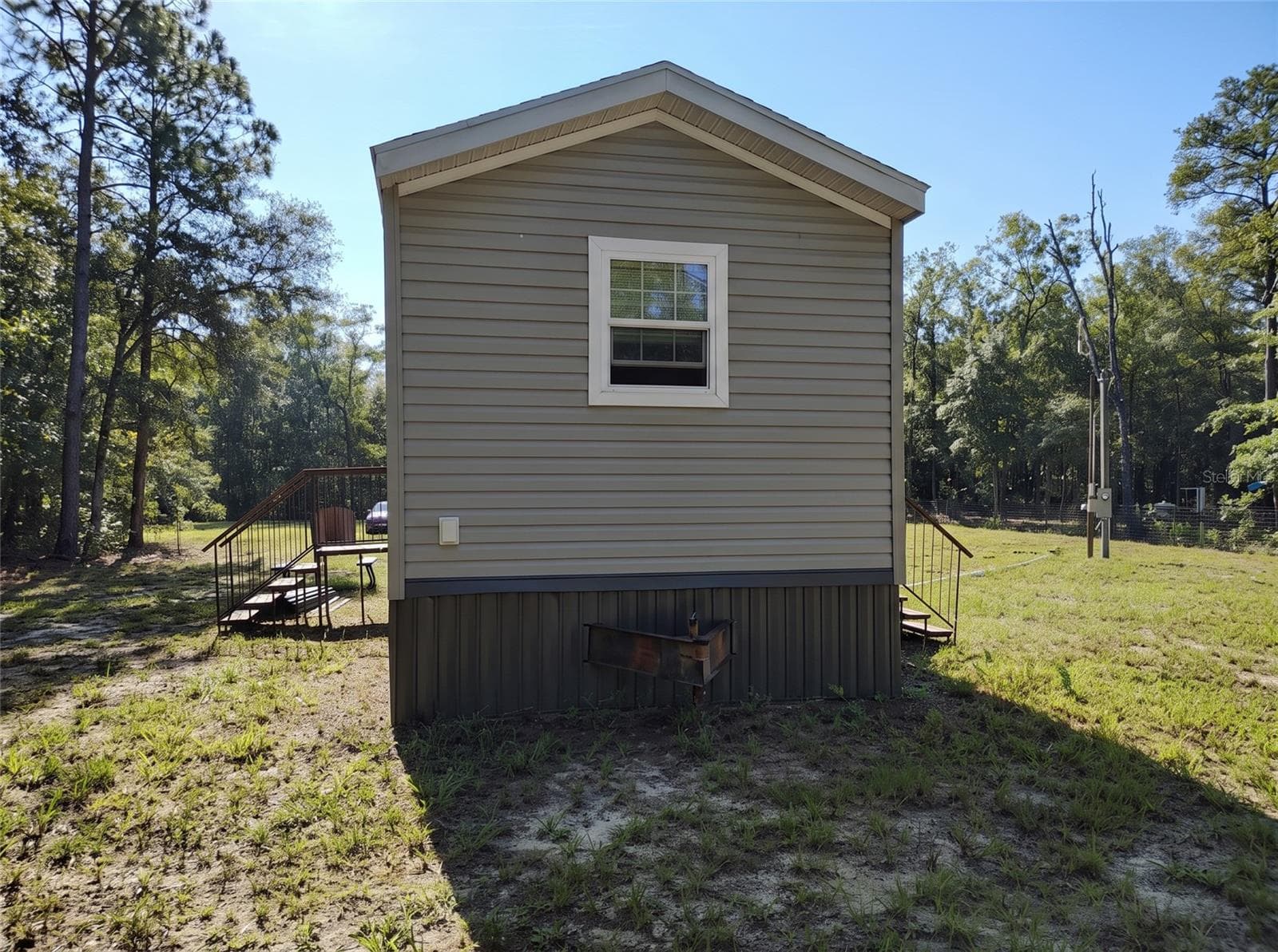 Manufactured Home at 5840 NW 11TH AVE, BELL, photo 11 of 20