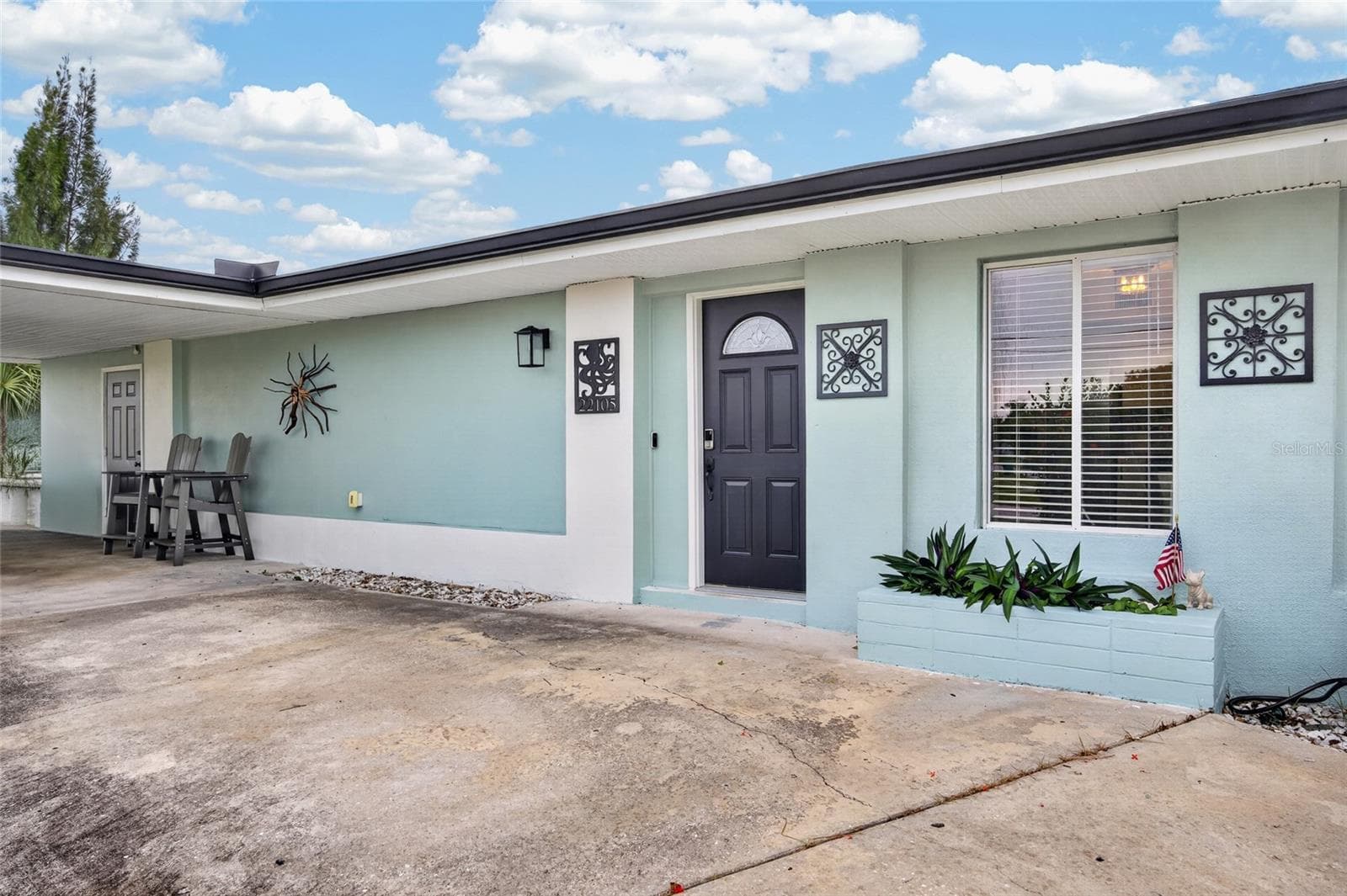 Single Family Residence at 22105 OLEAN BLVD, PORT CHARLOTTE, photo 4 of 39