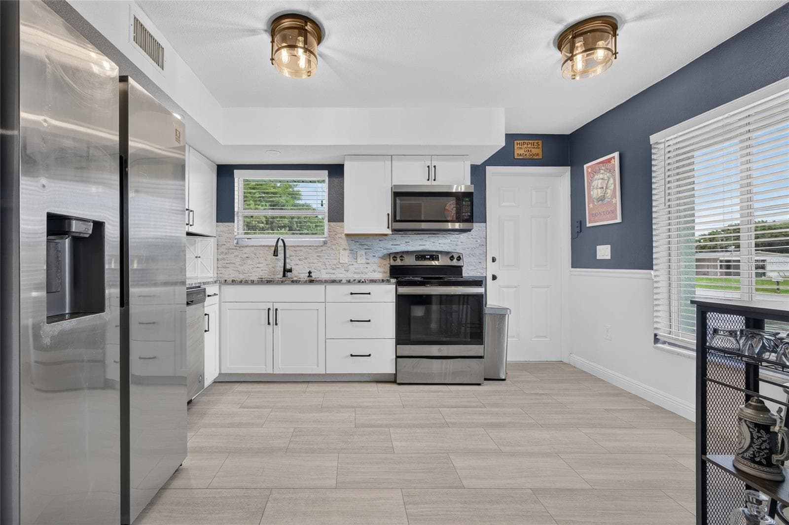 Single Family Residence at 22105 OLEAN BLVD, PORT CHARLOTTE, photo 12 of 39
