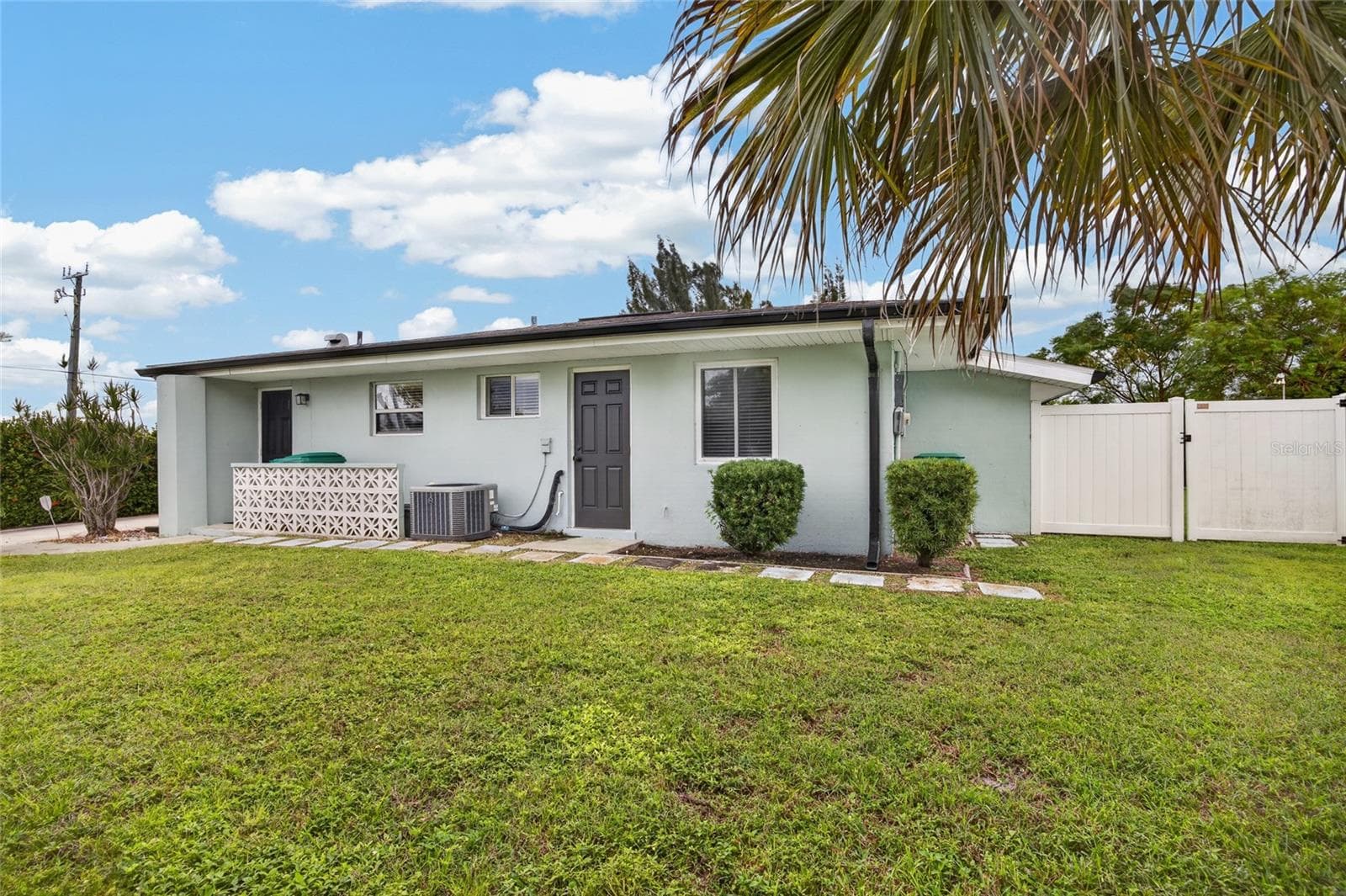 Single Family Residence at 22105 OLEAN BLVD, PORT CHARLOTTE, photo 36 of 39
