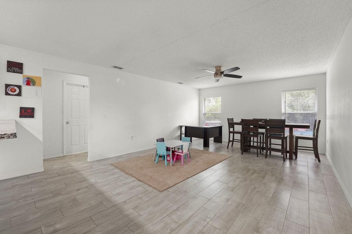 Single Family Residence at 1725 HERNANDO AVE, DELTONA, photo 6 of 31