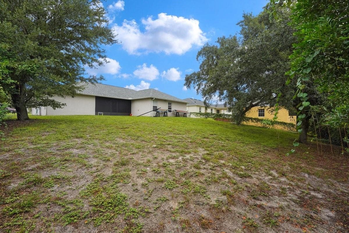 Single Family Residence at 1725 HERNANDO AVE, DELTONA, photo 27 of 31
